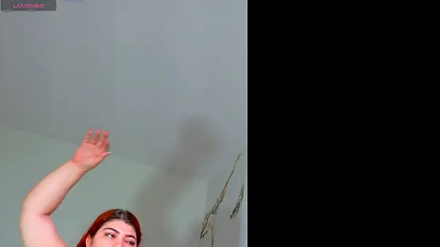 Snapshot of Gaby_Vegaa chatting on November 3, 2025, 10:13 pm Gaby Vegaa online show from November 3, 2025, 10:13 pm