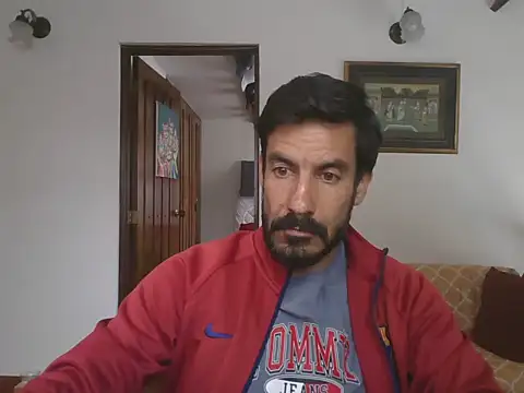 elkike1980 online show from June 16, 2026, 3:12 pm