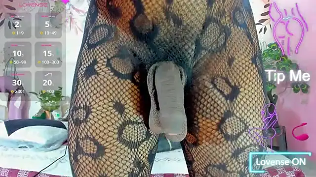 bigblacktransxxx online show from November 11, 2025, 12:38 am