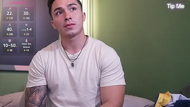 Ryan Hunt online show from February 11, 2025, 12:47 pm