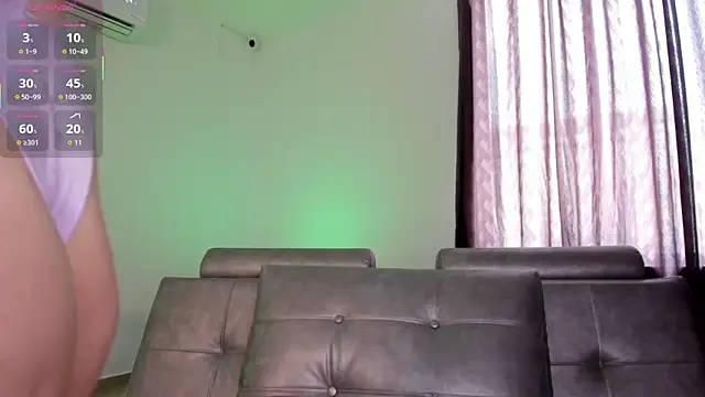 Sthef Castle online show from September 17, 2025, 4:42 pm