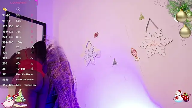 Snapshot of Lauren17_ chatting on December 23, 2024, 7:52 pm Lauren17 online show from December 23, 2024, 7:52 pm