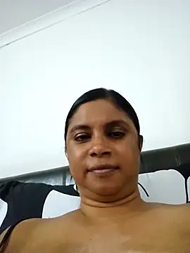 Snapshot of Sensual_indian7 chatting on April 2, 2026, 3:30 pm Sensual indian7 online show from April 2, 2026, 3:30 pm