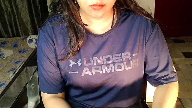 aarushi sharmaa online show from December 18, 2025, 2:38 am