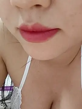 girldam95 online show from January 8, 2026, 4:18 am