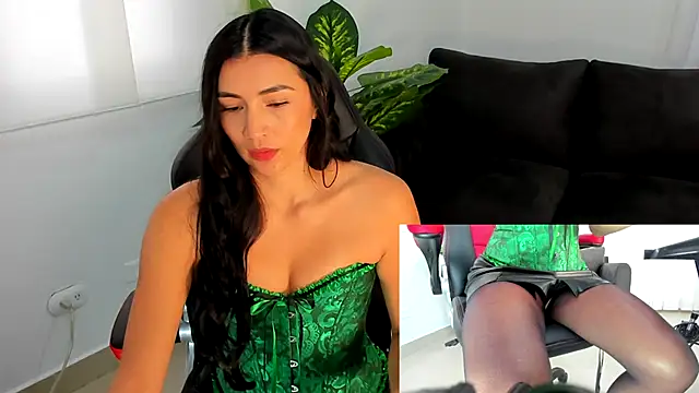 coniie jhons online show from October 30, 2025, 11:30 am