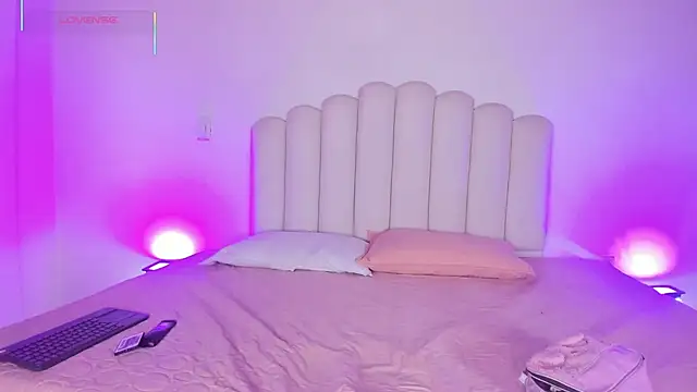 Snapshot of Daila_20_ chatting on November 8, 2025, 12:42 pm Daila 20 online show from November 8, 2025, 12:42 pm