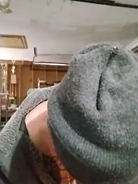 Buffshagswell online show from March 9, 2025, 3:16 pm