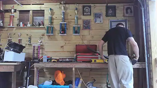 Buffshagswell online show from February 4, 2026, 6:58 pm