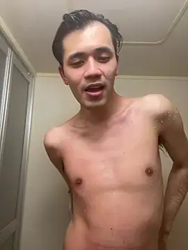 Snapshot of ryusei18570 chatting on February 24, 2025, 3:42 pm ryusei18570 online show from February 24, 2025, 3:42 pm