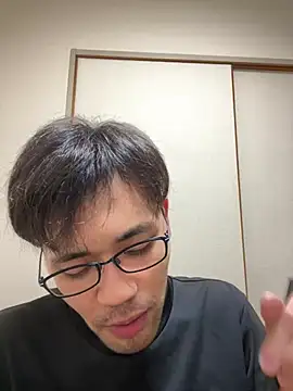 Snapshot of ryusei18570 chatting on January 26, 2025, 1:47 pm ryusei18570 online show from January 26, 2025, 1:47 pm