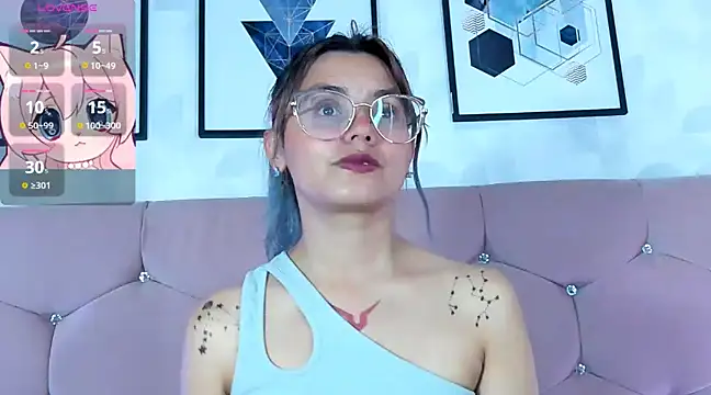 yukki kuran online show from February 7, 2025, 2:50 am