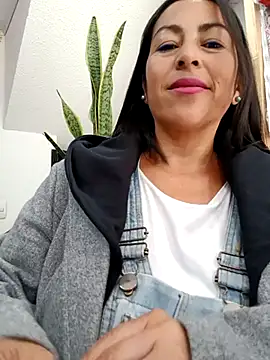 MARIANA-12  online show from March 5, 2025, 6:01 pm