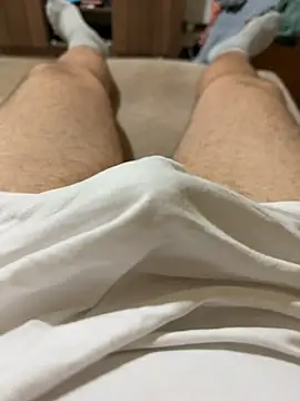 reelciii21 online show from November 27, 2025, 5:02 pm