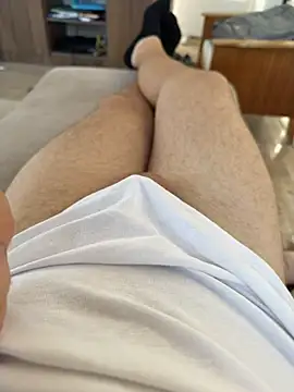 reelciii21 online show from November 16, 2025, 11:15 am