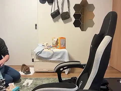 kensnb online show from December 4, 2025, 7:46 pm