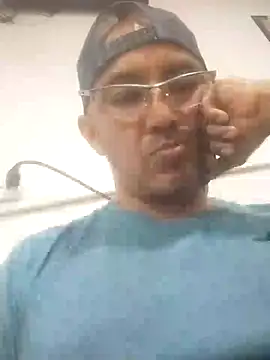 exmilitary online show from January 28, 2025, 1:18 am