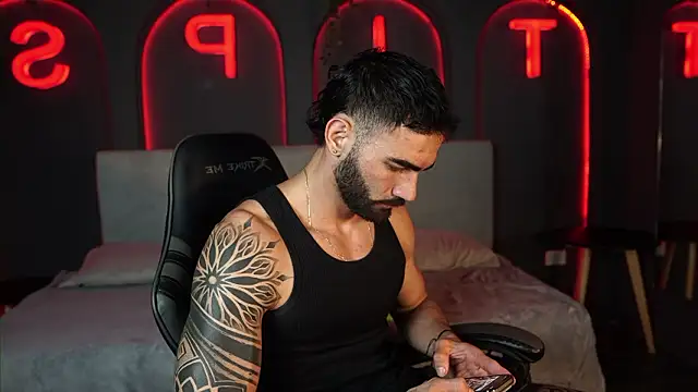 Austin bolt online show from February 6, 2026, 2:40 am