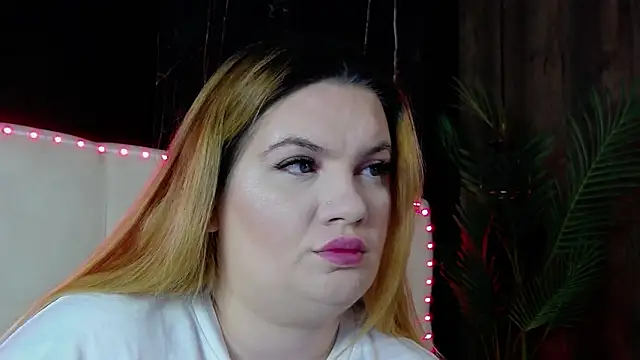 Snapshot of MelanieBrownn chatting on February 24, 2026, 6:14 am MelanieBrownn online show from February 24, 2026, 6:14 am