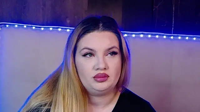 Snapshot of MelanieBrownn chatting on February 4, 2026, 6:19 am MelanieBrownn online show from February 4, 2026, 6:19 am