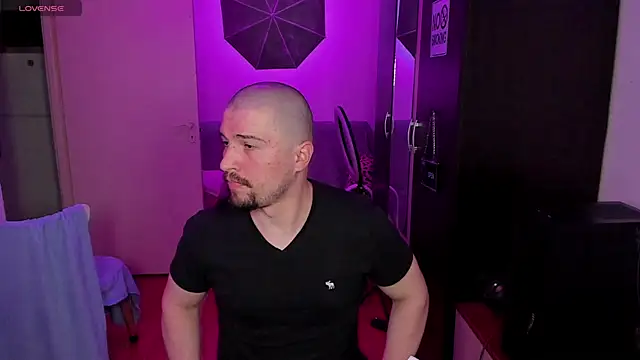 Michael Wolfborn online show from April 7, 2026, 4:09 pm