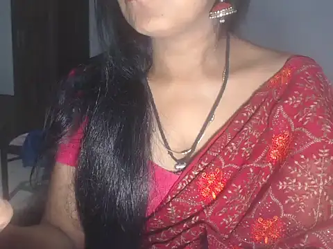 Snapshot of Indianstreamm chatting on February 20, 2025, 5:09 pm Indianstreamm online show from February 20, 2025, 5:09 pm