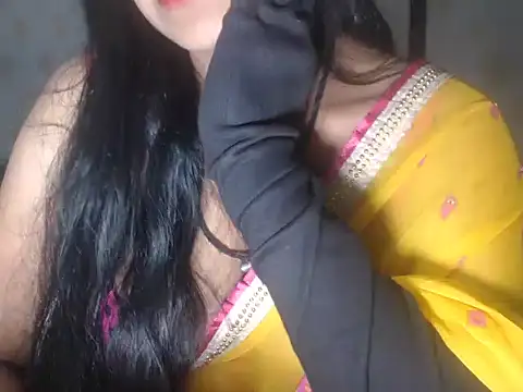 Snapshot of Indianstreamm chatting on March 7, 2025, 4:24 am Indianstreamm online show from March 7, 2025, 4:24 am