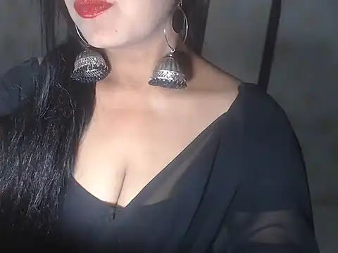 Snapshot of Indianstreamm chatting on March 15, 2025, 4:43 pm Indianstreamm online show from March 15, 2025, 4:43 pm