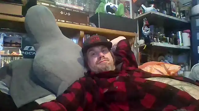 clitstitsandbongrips online show from January 8, 2025, 4:22 pm