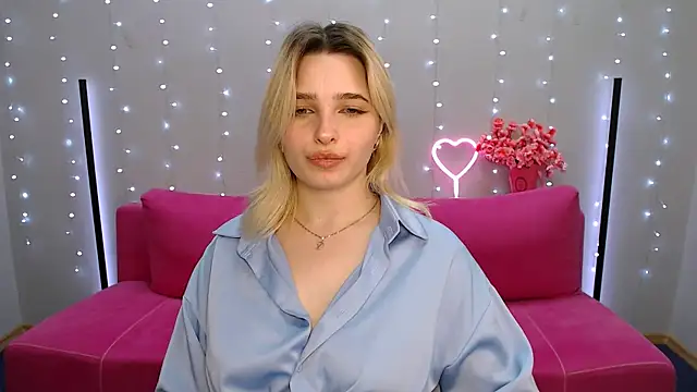 tendermeow online show from March 12, 2025, 11:01 pm