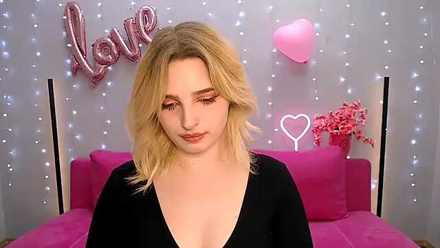 tendermeow online show from February 12, 2025, 11:20 pm