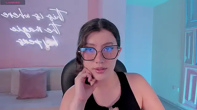 AmberFarrell online show from July 14, 2026, 8:48 pm