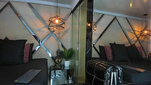 Liah Grey8 online show from February 22, 2026, 9:38 pm