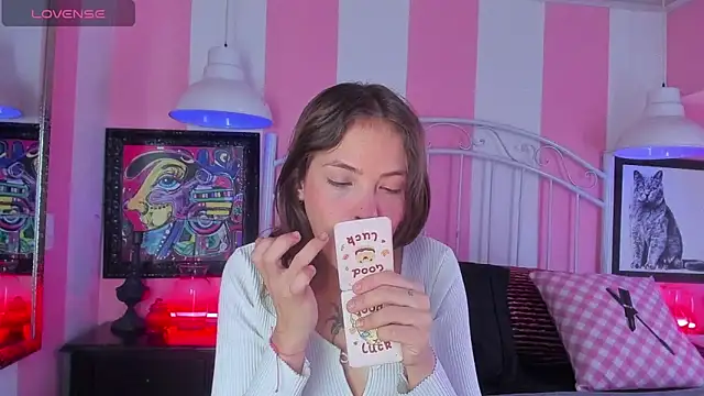 Liah Grey8 online show from December 2, 2025, 9:49 pm