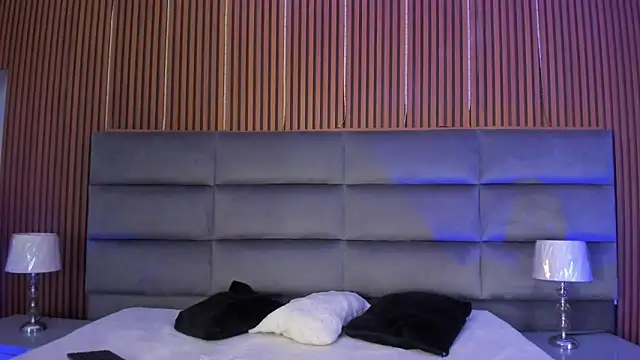 Eli Sanders online show from December 23, 2025, 3:06 am