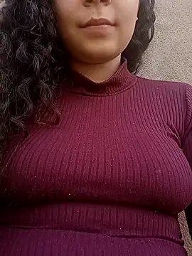 Jujuuu0f online show from October 4, 2025, 7:04 pm