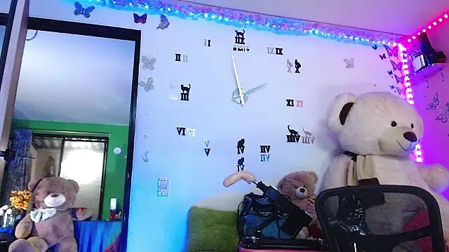 Snapshot of goddess_BigassCock chatting on October 25, 2025, 4:22 am goddess BigassCock online show from October 25, 2025, 4:22 am