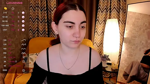 hannacheekss  online show from February 17, 2026, 2:09 am