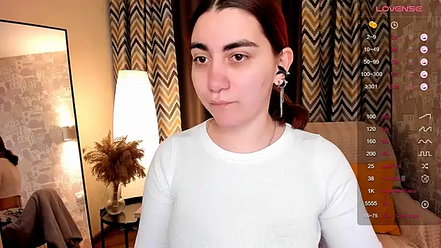 hannacheekss  online show from October 9, 2025, 2:12 am