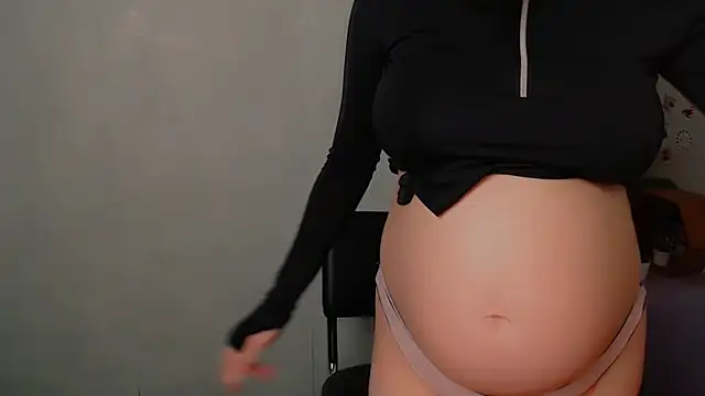 AliceSexyyy  online show from March 11, 2026, 4:17 am