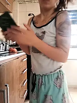 Tefannyy  online show from October 9, 2025, 1:44 pm