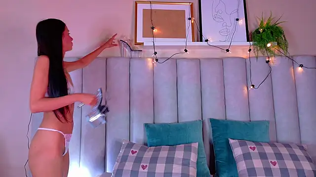 ChanelAdamss  online show from October 11, 2025, 2:56 am