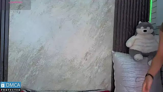 SolBeaumont1 online show from November 1, 2025, 5:07 pm