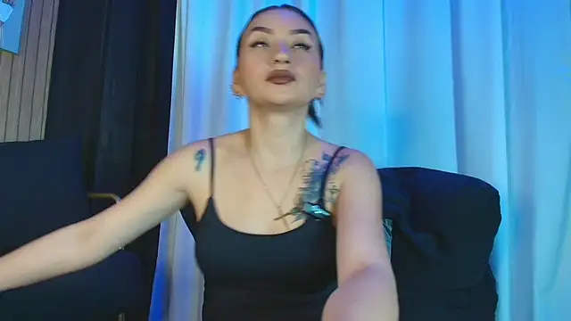 ArkaBella online show from November 15, 2025, 8:46 pm