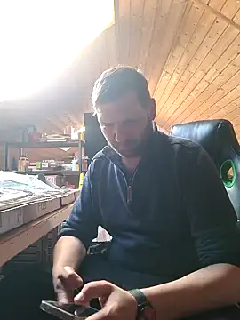 Snapshot of Augsburgfun chatting on February 8, 2025, 10:39 am Augsburgfun online show from February 8, 2025, 10:39 am