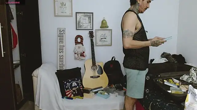 IaDoherty online show from December 19, 2025, 8:38 am