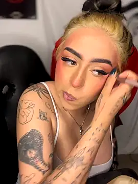 AnnikaMerliahh  online show from October 29, 2025, 3:05 am