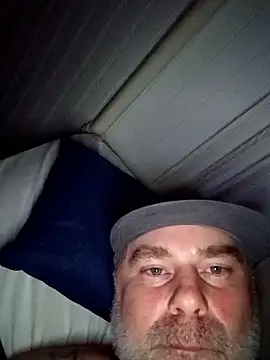 bluejay2891 online show from April 10, 2026, 11:28 am