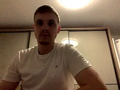 neilho1 online show from September 9, 2025, 6:06 pm