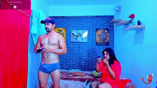 alessandro27yleonora online show from February 17, 2026, 10:56 am